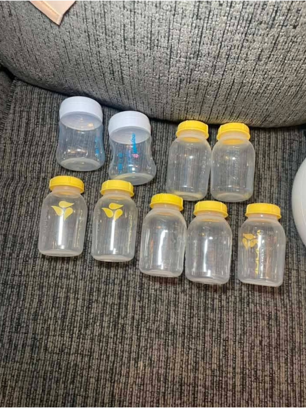 Medela Clear milk storage bottles